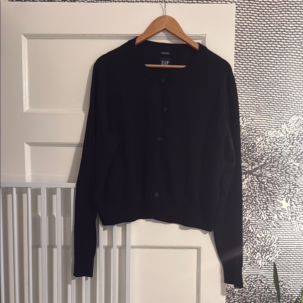 GAP Women's Black Sweater